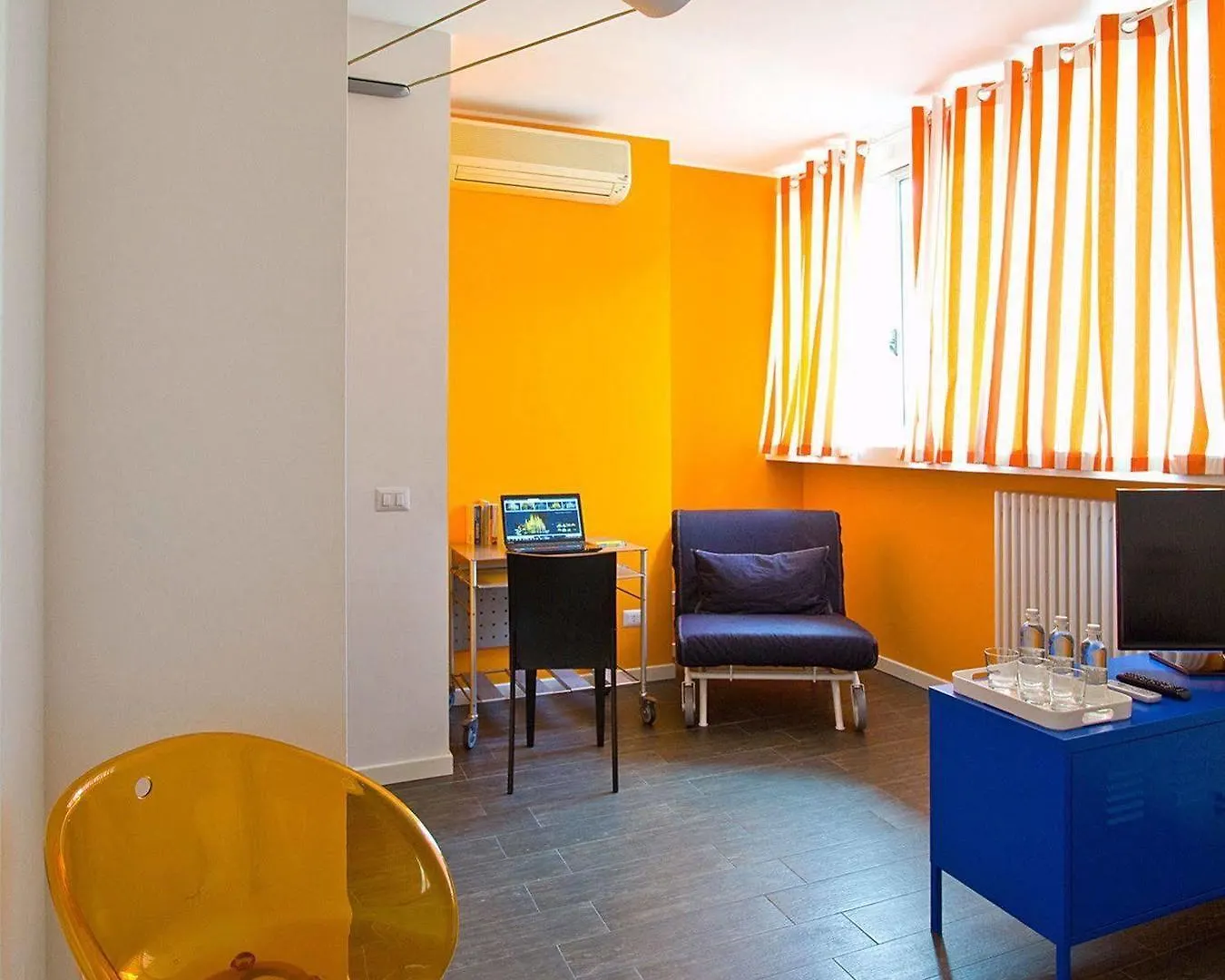 Bnb Hello Milano 2*, Milan Italy